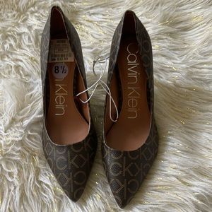 Very cute ladies heels